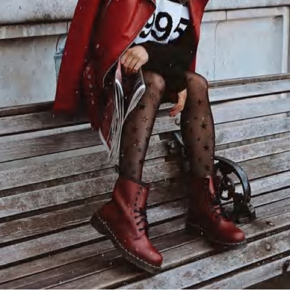 Dr. Martens Boots, Size 5(US)/4(UK) Youth, Cherry, NWOB - Picture 2 of 16